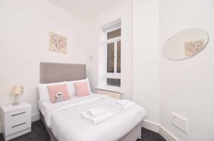 Bedroom - click for photo gallery